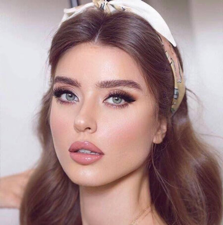 ماندگاری مادلینگ صورت با آرایش